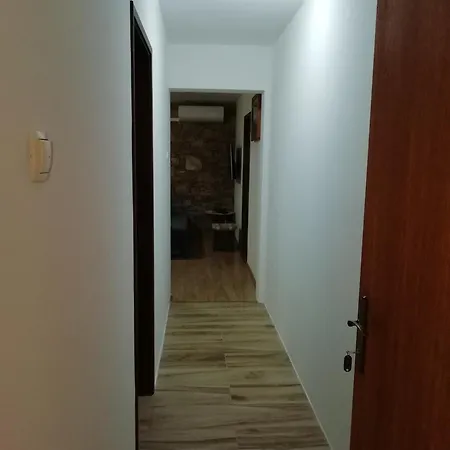 Cool & Chill Апартаменты *
